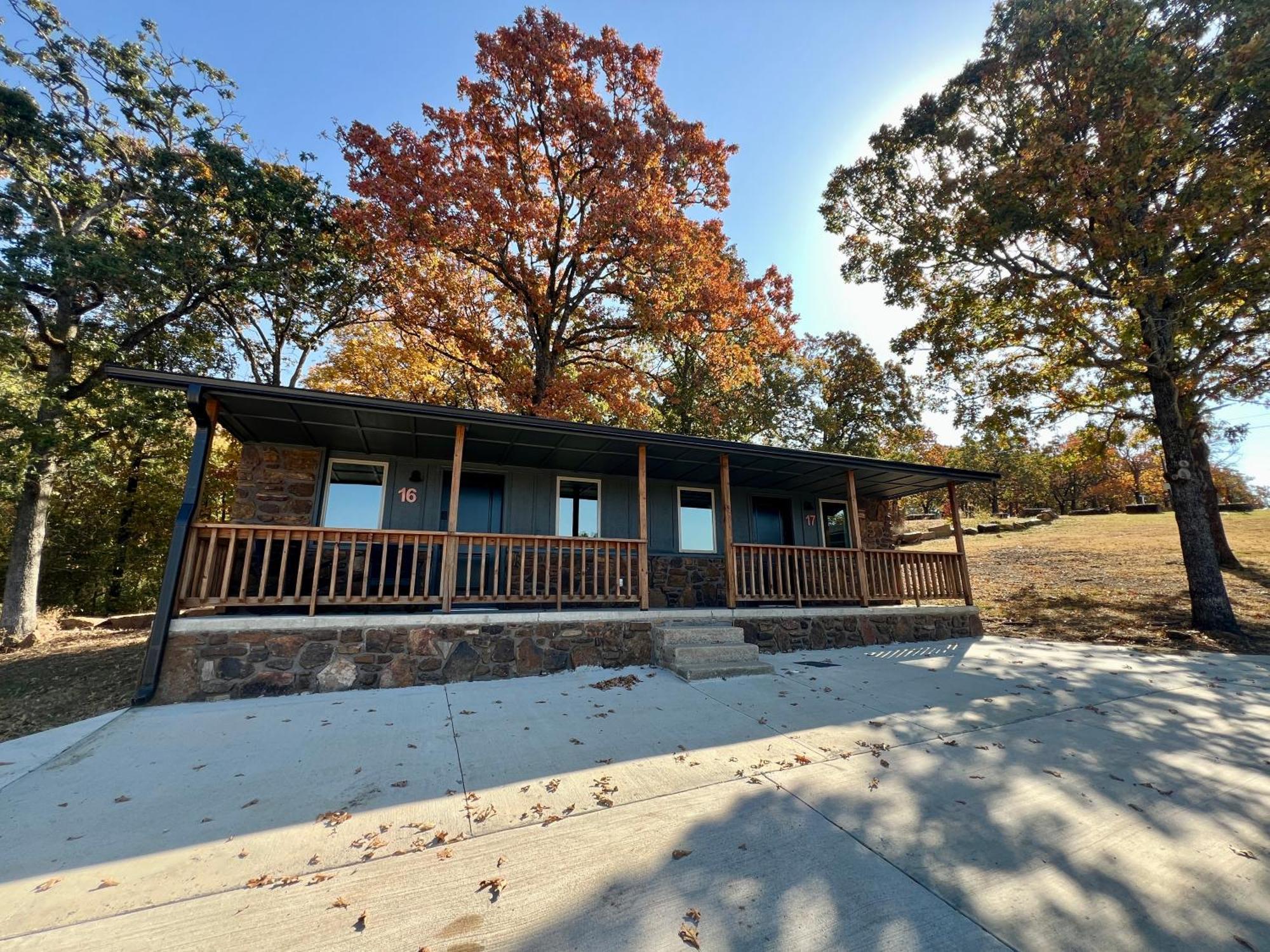 Cookson The Rocky Retreat汽车旅馆 外观 照片